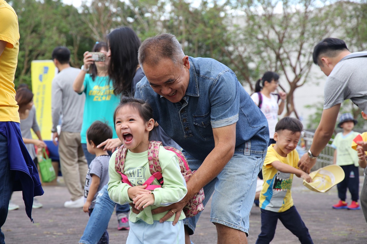 代生小代妈借卵生的男孩：怎样让试管代生的孩子喜欢上幼儿园（怎么让试管代生的孩子爱上上幼儿园）